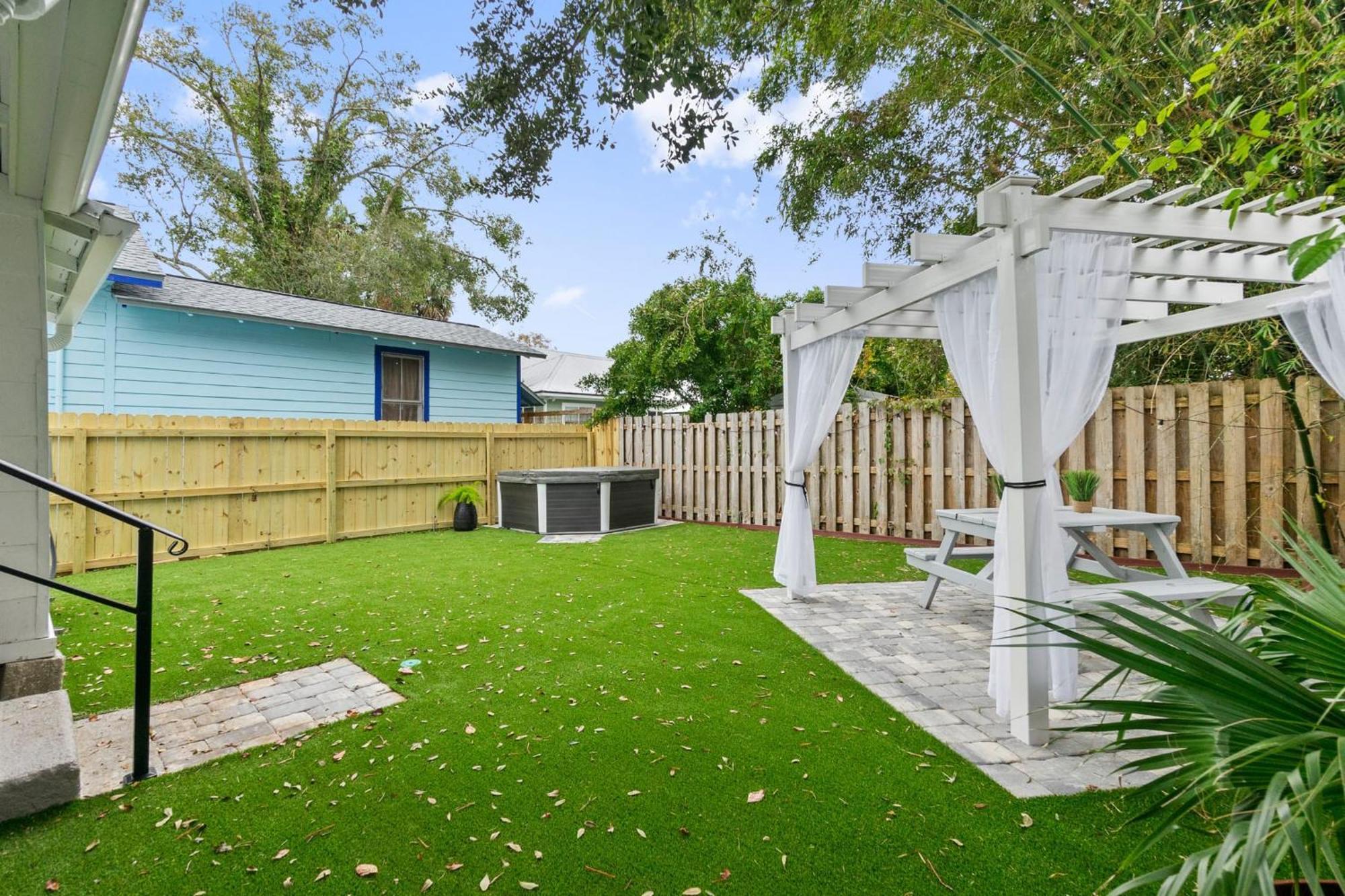 Coco'S Cozy Cabana - Hot Tub Walk To Downtown St. Augustine Esterno foto